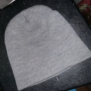 gray beanie